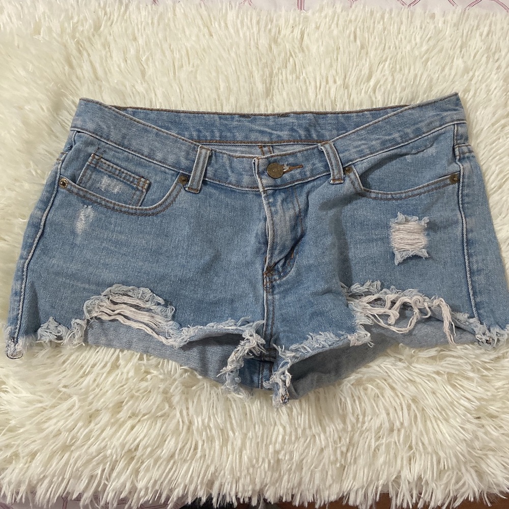 Hot shorts